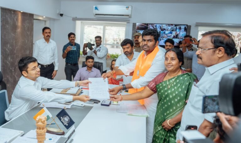வேட்பு மனுத்தாக்கல் நிறைவு: 834 பேர் வேட்பு மனுத்தாக்கல்!