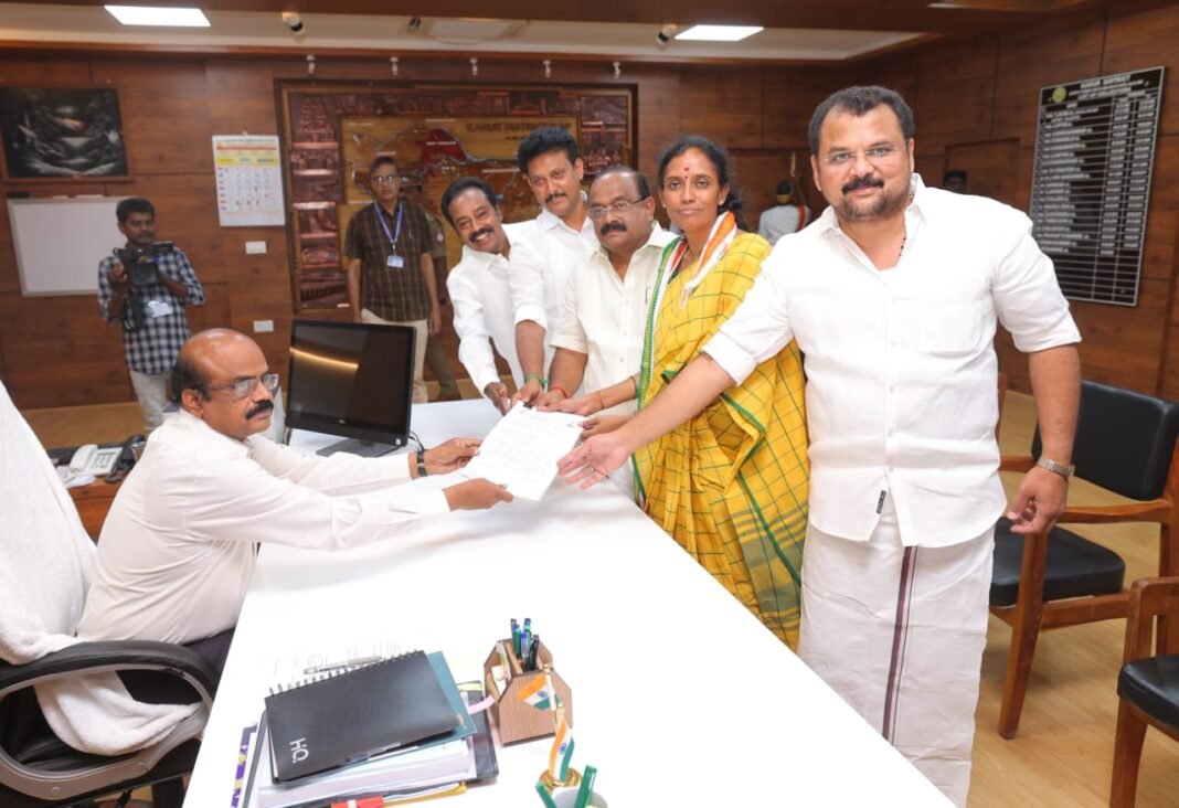 தமிழகத்தில் அதிக வேட்பாளர்கள் போட்டியிடும் தொகுதி எது தெரியுமா?