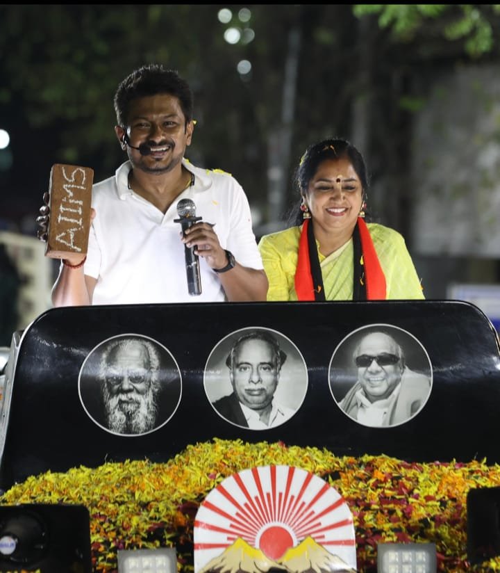 வேளச்சேரியில் அமைச்சர் உதயநிதி ஸ்டாலின் தேர்தல் பிரச்சாரம்!
