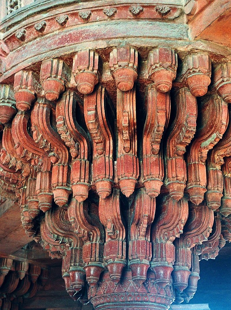 இஸ்லாமியர்களின் வரலாற்றை நிராகரிக்கும் பாஜக...  ஃபதேபூர் சிக்ரி கோட்டையை பராமரிக்க கோரிக்கை...